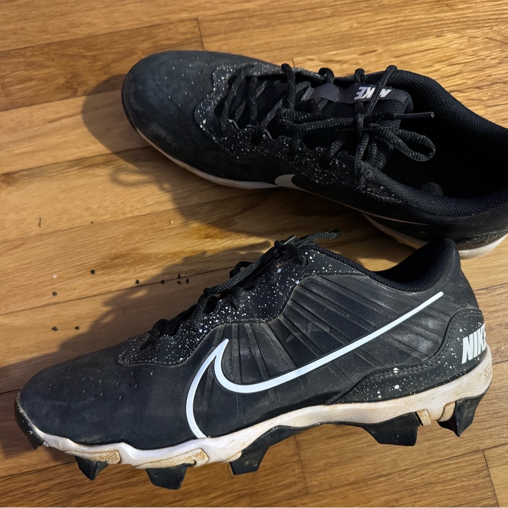 Nike Men's Alpha Huarache Baseball Cleats - size 11